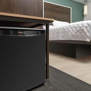 King Room Mobility accessible